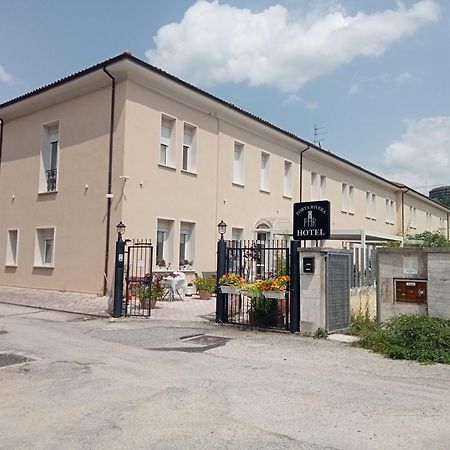 Hotel Porta Rivera L'Aquila Exterior photo